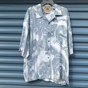 Casual Button Down Shirt . Size: Extra Large {46-48} . 100% Cotton . Pusser's